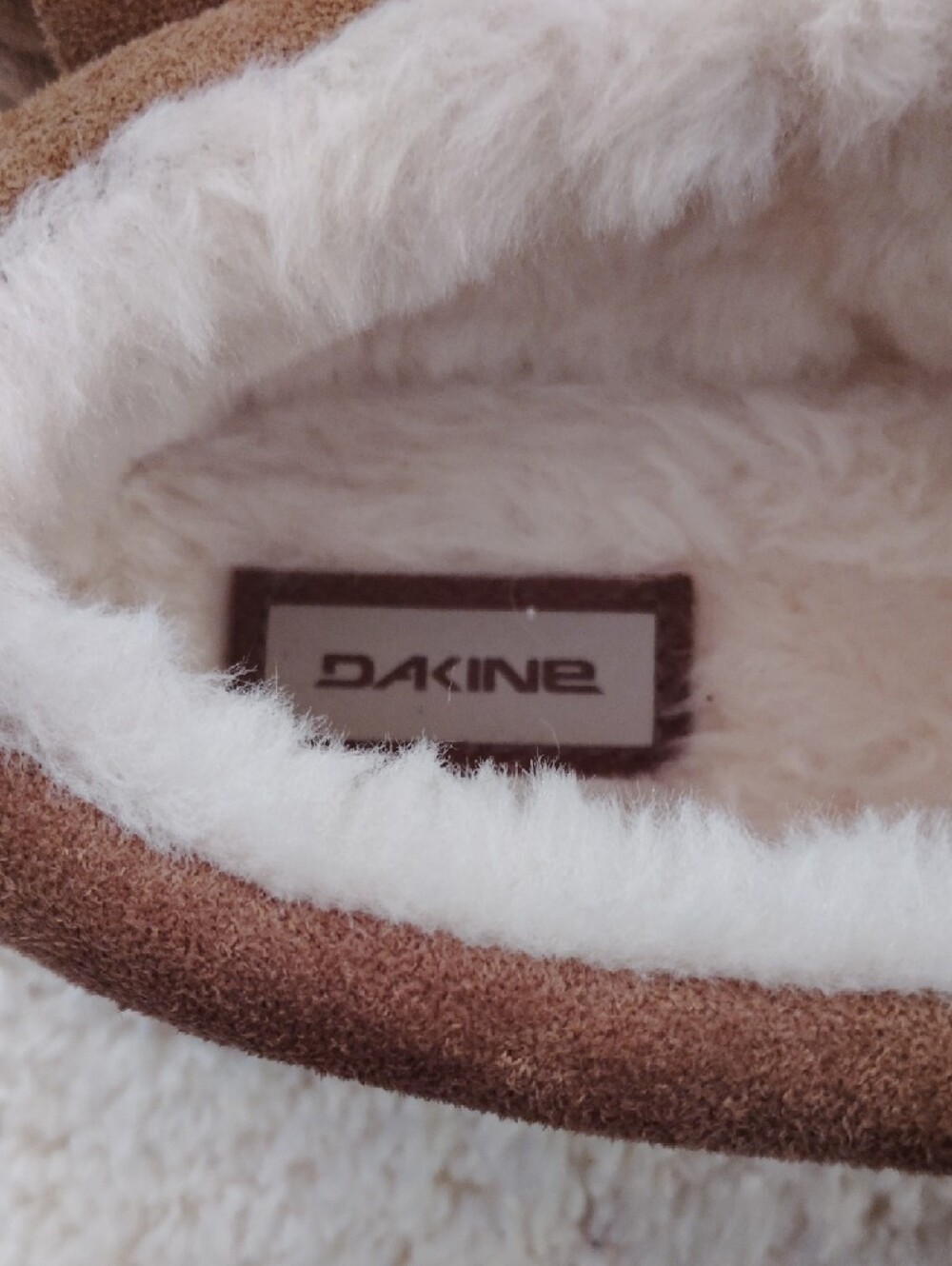 Dakine Brown and White Sherpa-Lined Slip-On - Picture 5 of 5